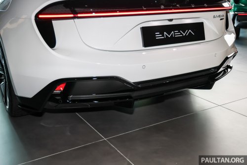 Lotus Eletre 600 receives MY27 upgrades, still RM499k – Emeya 600 also updated in Malaysia, now RM489k