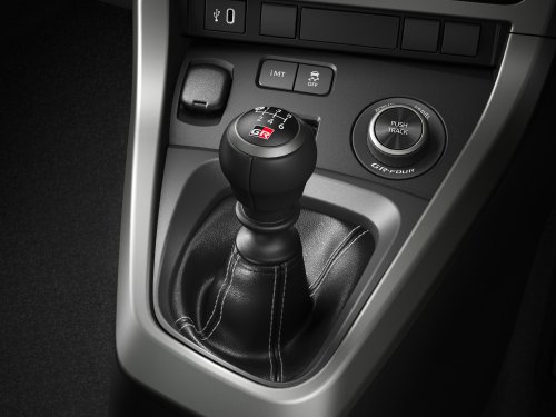 2026 Toyota GR Yaris – 304 PS/400 Nm hot hatch gets new steering wheel design, revised EPS and dampers