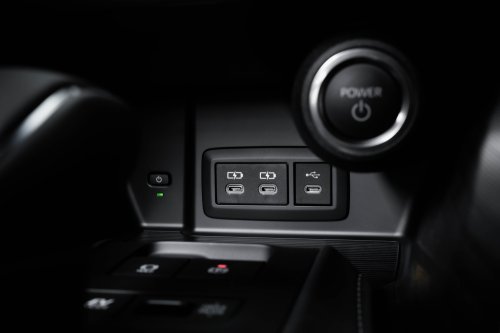 2026 Toyota Harrier 2.5 Hybrid launched in Malaysia – 218 PS combined, 12.3-inch digital display; fr RM289k
