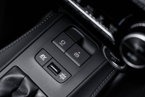 2026 Toyota Harrier 2.5 Hybrid launched in Malaysia – 218 PS combined, 12.3-inch digital display; fr RM289k