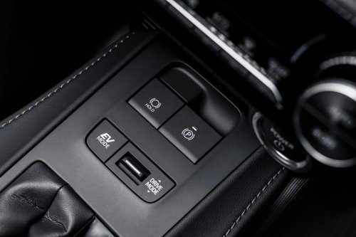 2026 Toyota Harrier 2.5 Hybrid launched in Malaysia – 218 PS combined, 12.3-inch digital display; fr RM289k