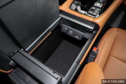 2026 Toyota Vellfire Hybrid in Malaysia – full gallery of petrol-electric MPV with 250 PS, Alphard kit, RM550k
