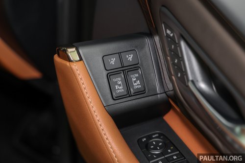 2026 Toyota Vellfire Hybrid in Malaysia – full gallery of petrol-electric MPV with 250 PS, Alphard kit, RM550k