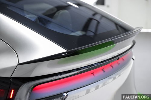 Tesla Model Y L launched in Malaysia – stretched 6-seater, 681 km WLTP, adaptive sus, from RM260k est