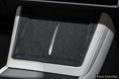 Tesla Model Y L launched in Malaysia – stretched 6-seater, 681 km WLTP, adaptive sus, from RM260k est