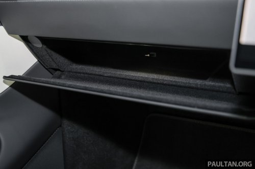 Tesla Model Y L launched in Malaysia – stretched 6-seater, 681 km WLTP, adaptive sus, from RM260k est