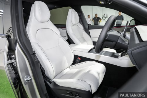 Tesla Model Y L Malaysia price confirmed – RM260,000 for 6-seater EV SUV, Cosmic Silver is RM11k extra!