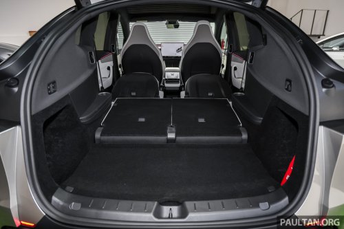 Tesla Model Y L launched in Malaysia – stretched 6-seater, 681 km WLTP, adaptive sus, from RM260k est