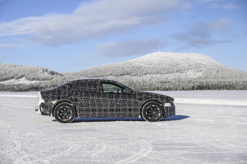 2027 BMW i3 teased, Mar 18 reveal – NA0 3 Series EV, 800V, up to 469 PS, 645 Nm, 400 kW DC fast charging