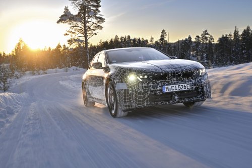 2027 BMW i3 teased, Mar 18 reveal – NA0 3 Series EV, 800V, up to 469 PS, 645 Nm, 400 kW DC fast charging