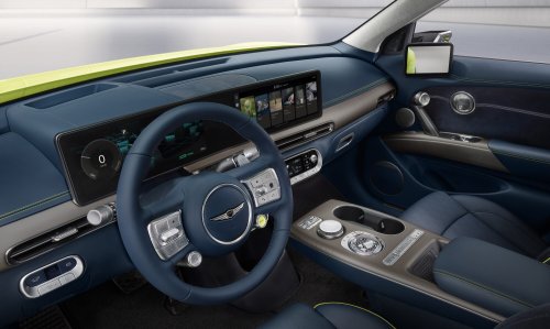 Genesis GV60 Magma – brand’s first production high-performance model; 650 hp/770 Nm, 0-200 km/h 10.9 s
