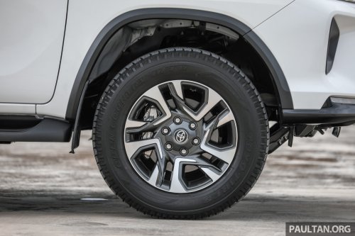 2026 Toyota Fortuner spied – based on new Hilux, heavy facelift with carryover body structure