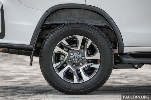 2026 Toyota Fortuner spied – based on new Hilux, heavy facelift with carryover body structure