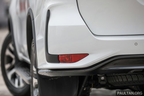 2026 Toyota Fortuner spied – based on new Hilux, heavy facelift with carryover body structure