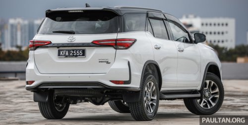 2026 Toyota Fortuner spied – based on new Hilux, heavy facelift with carryover body structure