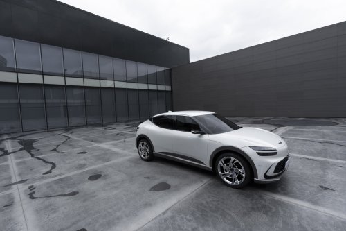 Genesis GV60 Magma – brand’s first production high-performance model; 650 hp/770 Nm, 0-200 km/h 10.9 s