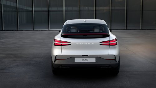 Genesis GV60 Magma – brand’s first production high-performance model; 650 hp/770 Nm, 0-200 km/h 10.9 s