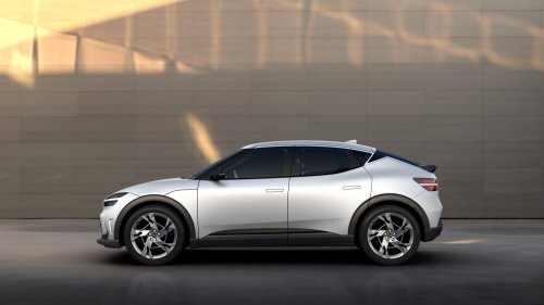 Genesis GV60 Magma – brand’s first production high-performance model; 650 hp/770 Nm, 0-200 km/h 10.9 s