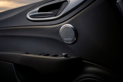 Alfa Romeo Malaysia teaser reveals Nov 20 launch date – Giulia sedan and Stelvio SUV for boutique ops