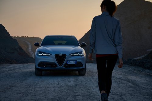 Alfa Romeo Malaysia teaser reveals Nov 20 launch date – Giulia sedan and Stelvio SUV for boutique ops