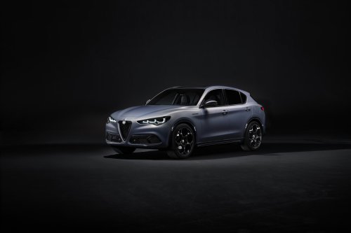 Alfa Romeo is returning to Malaysia – Giulia and Stelvio Veloce teased, 280 PS 2.0L turbo, ROIs open