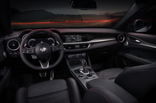 Alfa Romeo is returning to Malaysia – Giulia and Stelvio Veloce teased, 280 PS 2.0L turbo, ROIs open