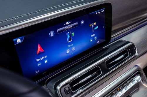 2025 Mercedes-Benz EQV facelift to launch in Malaysia tomorrow – Avantgarde Line, two 12.3-inch screens?