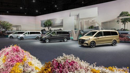 2025 Mercedes-Benz EQV facelift to launch in Malaysia tomorrow – Avantgarde Line, two 12.3-inch screens?