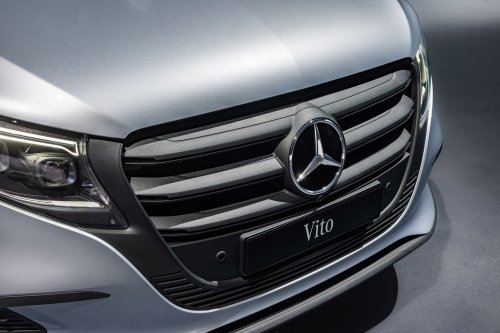 2025 Mercedes-Benz EQV facelift to launch in Malaysia tomorrow – Avantgarde Line, two 12.3-inch screens?