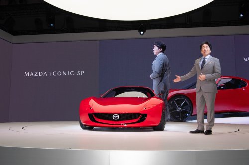 Mazda RX-7 successor “will be ready soon” as REEV with new rotary engine, hybrid possible – 2026 launch?