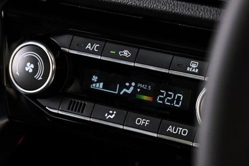 Toyota Yaris Cross launched in Malaysia – 1.5L NA and Hybrid, higher spec than Perodua Traz, from RM100k