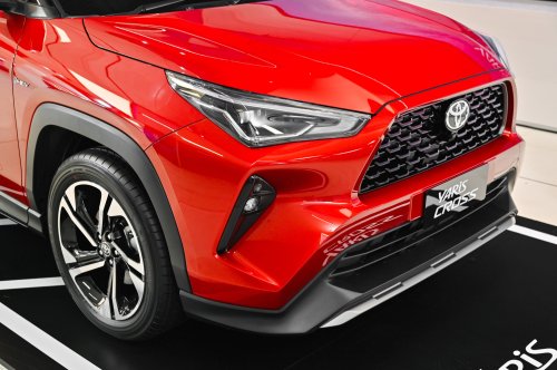 Toyota Yaris Cross launched in Malaysia – 1.5L NA and Hybrid, higher spec than Perodua Traz, from RM100k