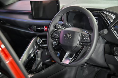 Toyota Yaris Cross launched in Malaysia – 1.5L NA and Hybrid, higher spec than Perodua Traz, from RM100k