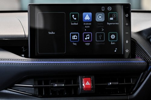 Toyota Yaris Cross launched in Malaysia – 1.5L NA and Hybrid, higher spec than Perodua Traz, from RM100k