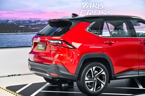 Toyota Yaris Cross launched in Malaysia – 1.5L NA and Hybrid, higher spec than Perodua Traz, from RM100k