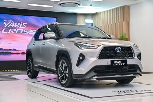 Toyota Yaris Cross launched in Malaysia – 1.5L NA and Hybrid, higher spec than Perodua Traz, from RM100k