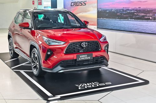 Toyota Yaris Cross launched in Malaysia – 1.5L NA and Hybrid, higher spec than Perodua Traz, from RM100k