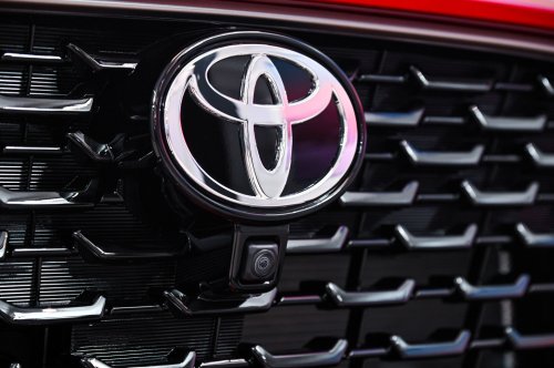 2026 Toyota Yaris Cross launching in Malaysia soon – twin to Perodua Traz; will we get a hybrid option?