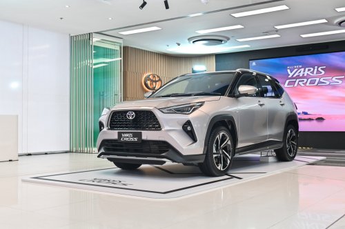 Toyota Yaris Cross launched in Malaysia – 1.5L NA and Hybrid, higher spec than Perodua Traz, from RM100k