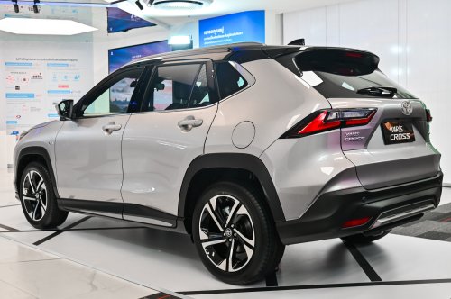 Toyota Yaris Cross launched in Malaysia – 1.5L NA and Hybrid, higher spec than Perodua Traz, from RM100k