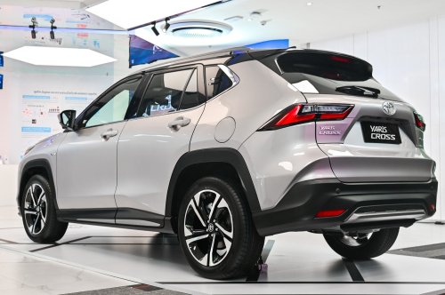 Toyota Yaris Cross launched in Malaysia – 1.5L NA and Hybrid, higher spec than Perodua Traz, from RM100k