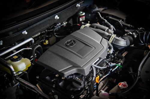 Toyota Yaris Cross launched in Malaysia – 1.5L NA and Hybrid, higher spec than Perodua Traz, from RM100k