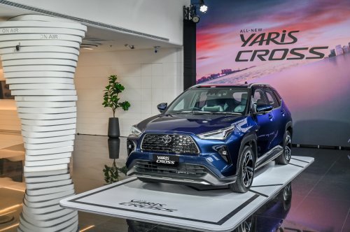 Toyota Yaris Cross launched in Malaysia – 1.5L NA and Hybrid, higher spec than Perodua Traz, from RM100k