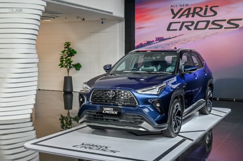 Toyota Yaris Cross launched in Malaysia – 1.5L NA and Hybrid, higher spec than Perodua Traz, from RM100k