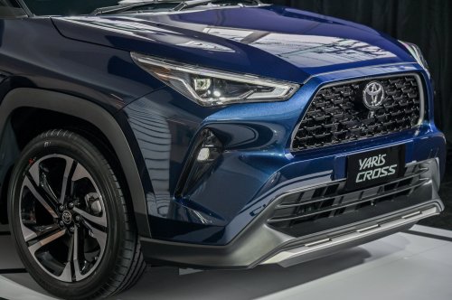 Toyota Yaris Cross launched in Malaysia – 1.5L NA and Hybrid, higher spec than Perodua Traz, from RM100k