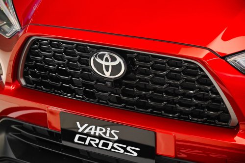 Toyota Yaris Cross open for booking in Malaysia – up-specced Traz 1.5S NA for RM100k, 1.5S hybrid RM110k