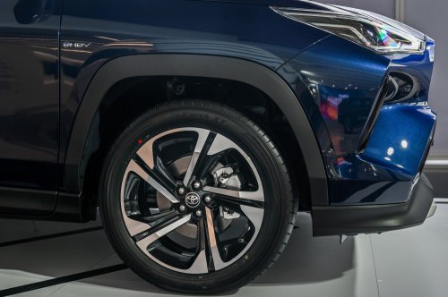 Toyota Yaris Cross bodykits begin selling in Malaysia – Perodua Nexis/Traz D66B SUV twin launching soon?