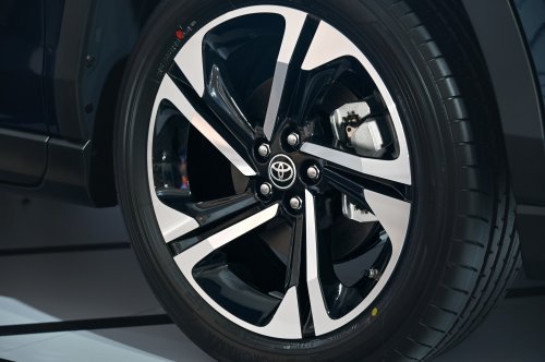 Toyota Yaris Cross bodykits begin selling in Malaysia – Perodua Nexis/Traz D66B SUV twin launching soon?