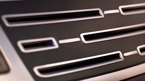 Range Rover Electric preliminary details – 118 kWh battery, up to 483 km EV range, dual-motor 542 hp