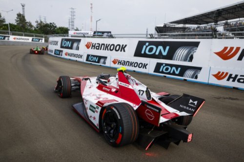 Nissan Formula E Tunjukkan Ketangguhan di Jakarta E-Prix 2025